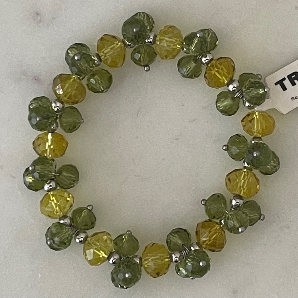 Triveni Crystal/glass bead bracelet